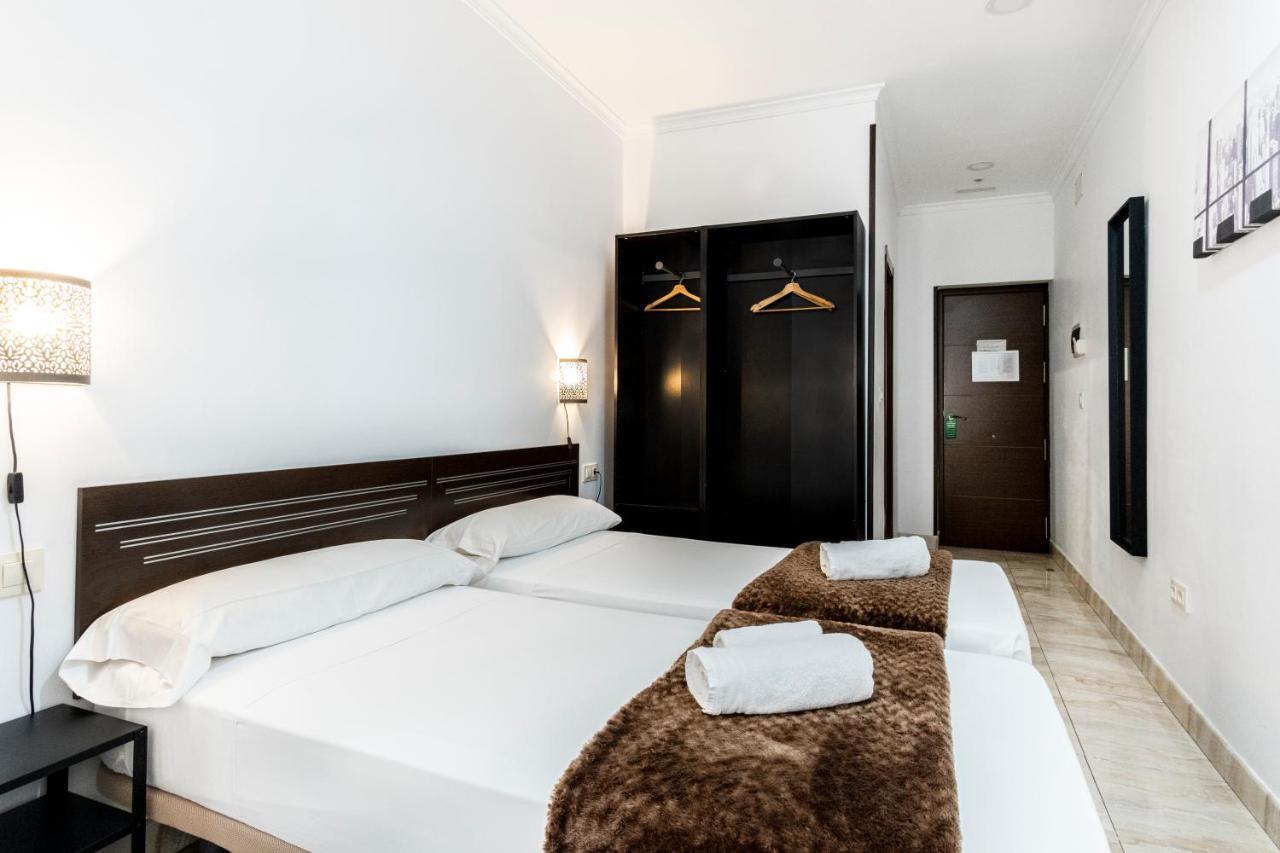 Triple Room City View