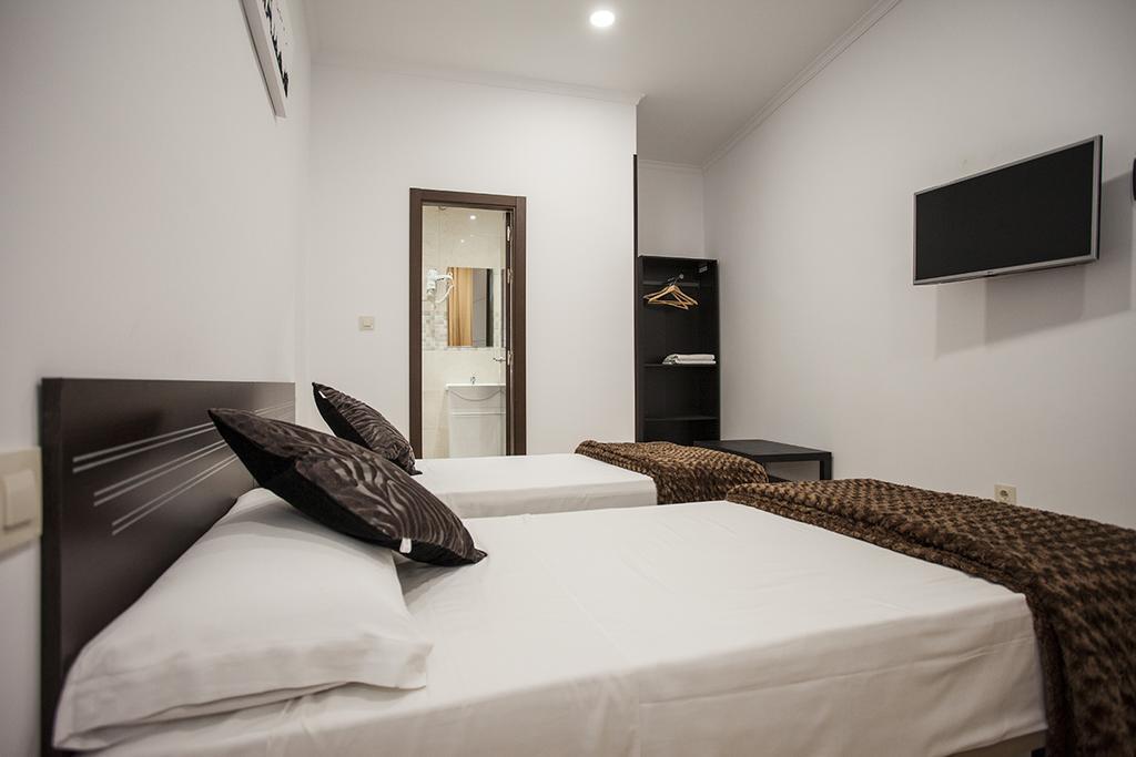 Interior Double Room 2 beds